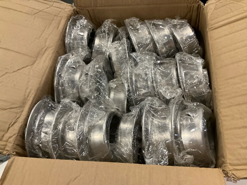 https://lotting-media.assets.bidfta.com/lotting_12d5ef5c-b480-42d5-b819-1dc0fa1f2af8