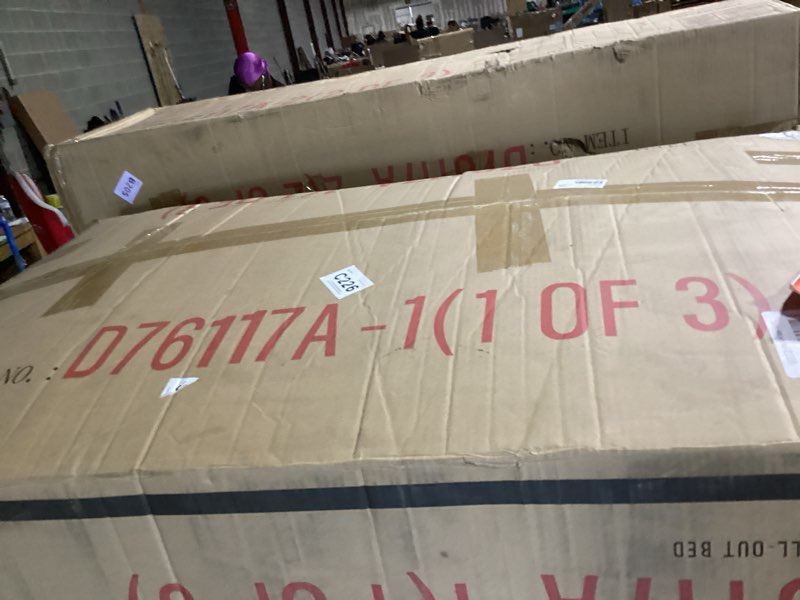 https://lotting-media.assets.bidfta.com/lotting_12d65da5-f31c-4554-9df4-226ec13b6093