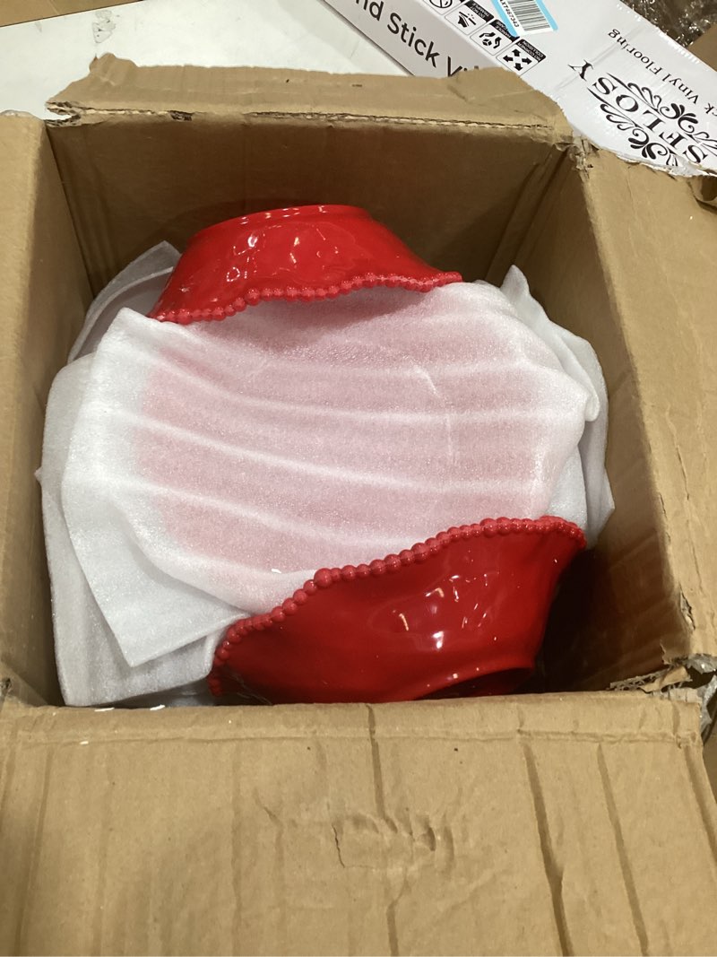 Condition photo showing Good Condition for christmas red 18 piece beaded melamine dinnerware sets, service for 6, lightweight unbreakable, bpa free with scalloped rim plates and bowls sets, dishwasher safe, indoor and outdoor use red-18piece