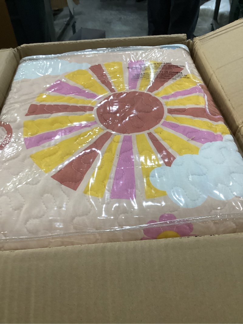 Condition photo showing New/Like New for Greenland Home Fashions 3pc Full/Queen Watercolor Dream Quilt & Sham Set Pink/Orange/White: Cotton Microfiber Coverlet Set