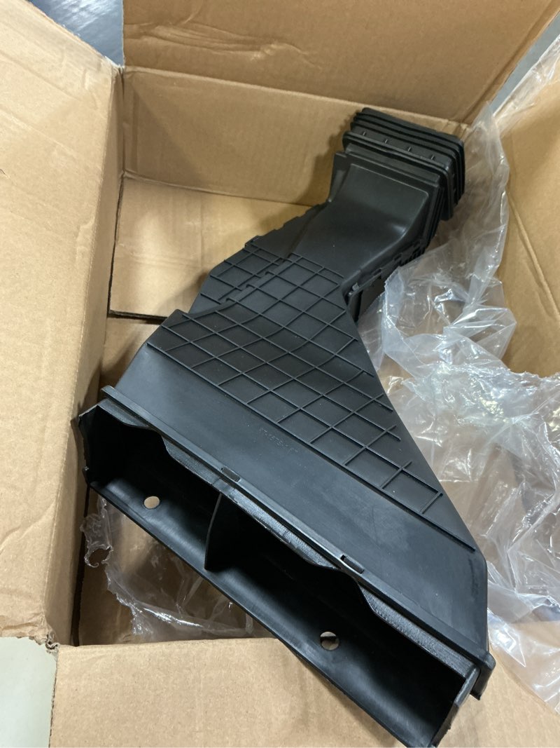 Condition photo showing As Is for Wyrxalon Air Intake Duct Inlet Tube 28210-D9300 28210-D3300 28210-D7100 Compatible with Hyundai Tucs