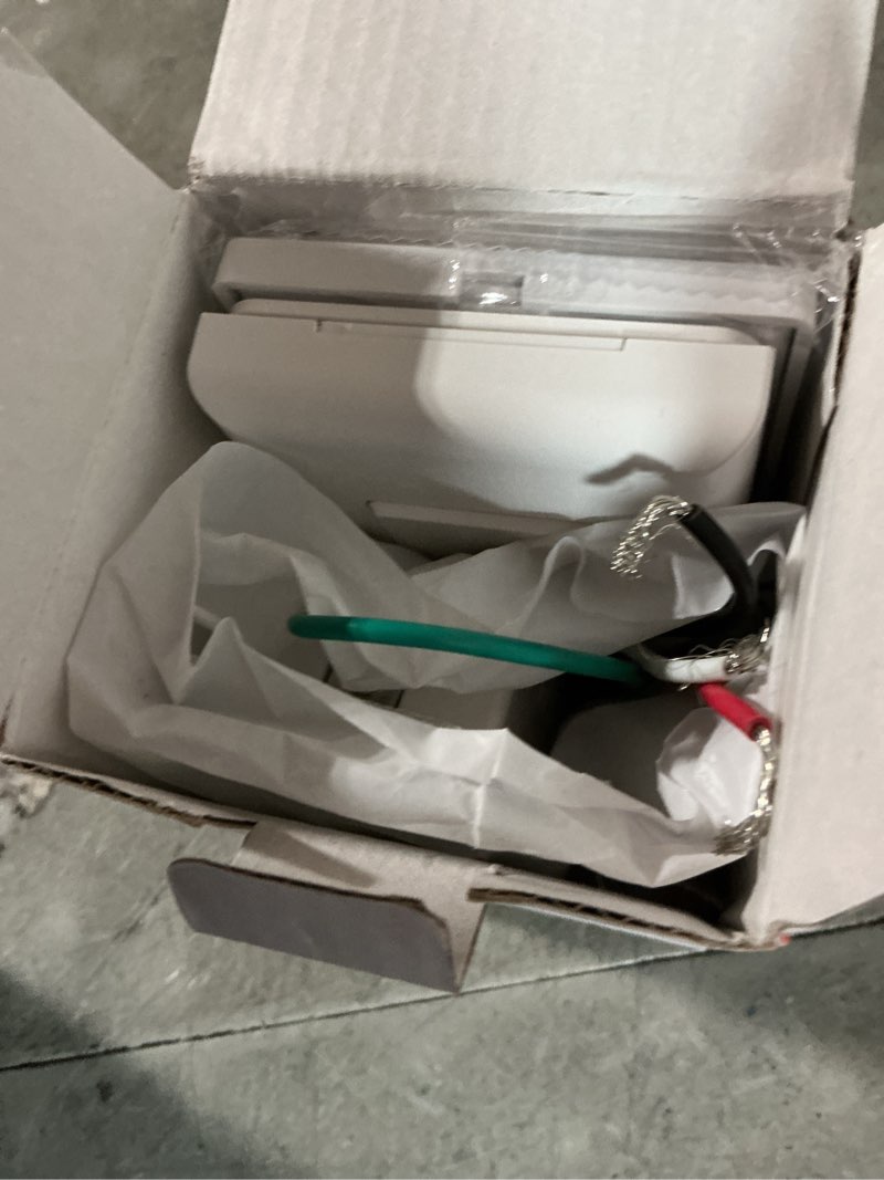 Condition photo showing Good Condition for suraielec 3 way wireless light switch, neutral wire required, grounding, 15a high power, 100ft range, no wiring no wifi, expandable remote control light switches for lamp, ceiling light, fan