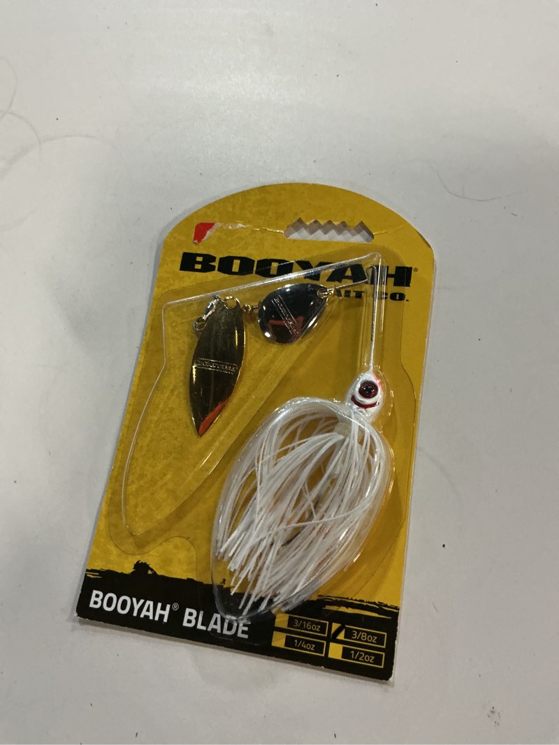 Condition photo showing New/Like New for booyah blade tandem spinnerbait snow white 3/8 oz.
