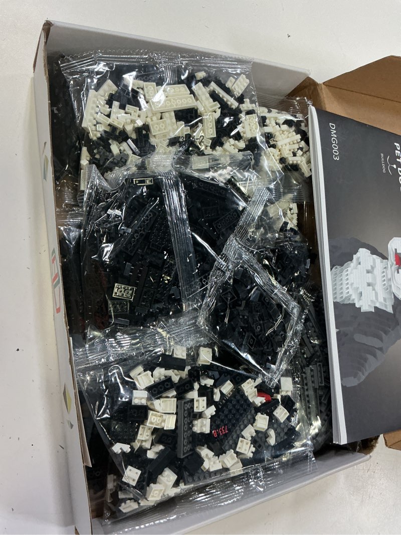 Condition photo showing New/Like New for honlanch animal dog series french bulldog micro building blocks set(2726pcs) gift for adults and kids