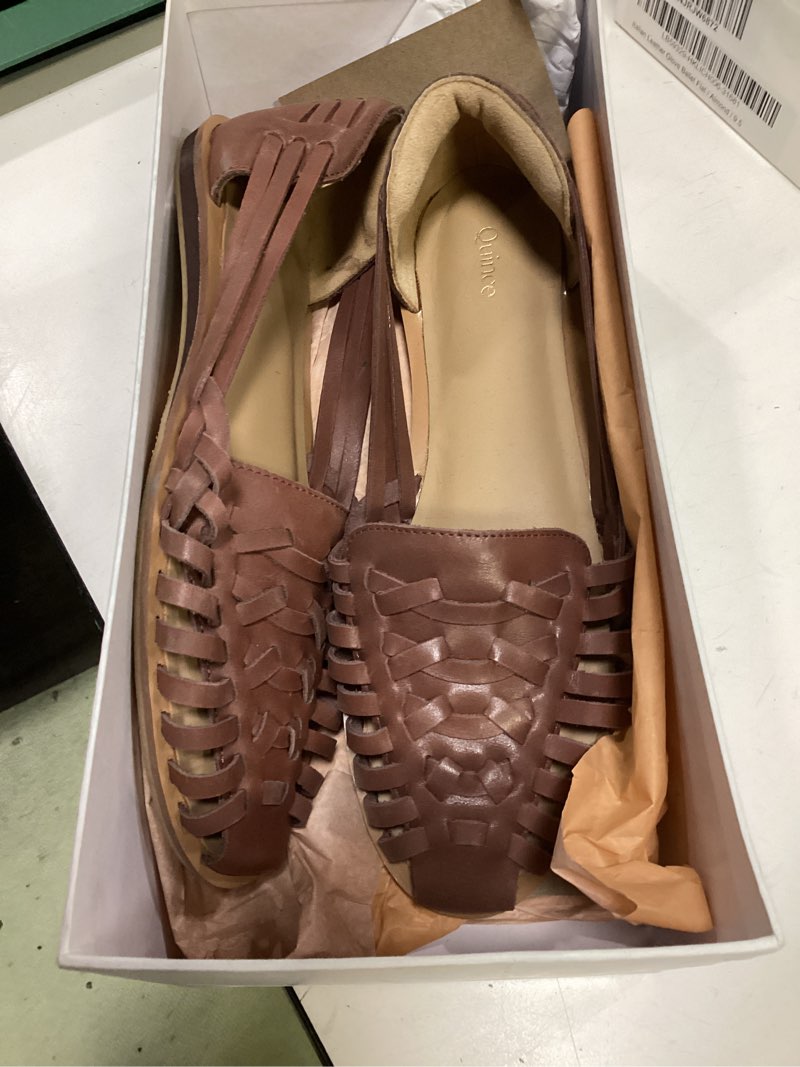 Condition photo showing Good Condition for quince 100% leather huarache flat, 7, brandy