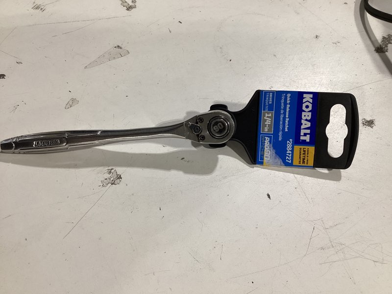Condition photo showing Good Condition for kobalt 90-tooth 1/4-in drive full polish handle ratchet