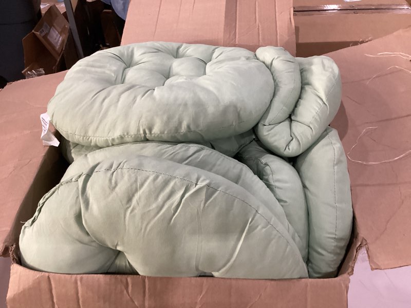 Condition photo showing Good Condition for fumete 12 pcs floor pillows cushions seating 16 x 16 inches color round seat reading floor chair cushions for kids adults classroom home school playing supplies(green)