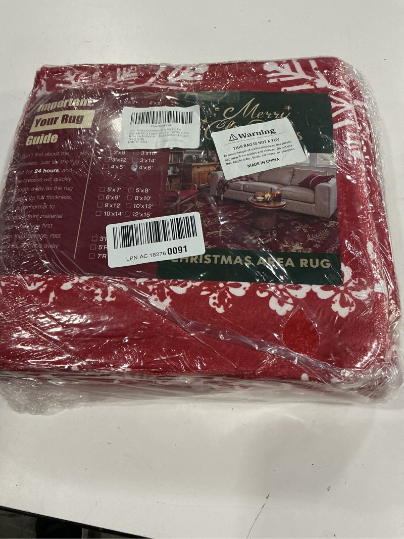 Condition photo showing New/Like New for PureCozy Red Area Rug 4x6 Christmas Office Carpet Snowflake Washable Doormat Xmas Holiday Decor Non Slip Indoor Kitchen Accent Rug Decorative for Entryway Dining Room 4' x 6' (Rectangular) Snow Red