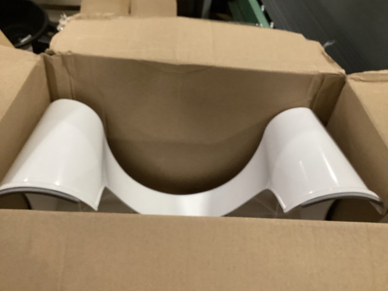 Condition photo showing Good Condition for squatty potty