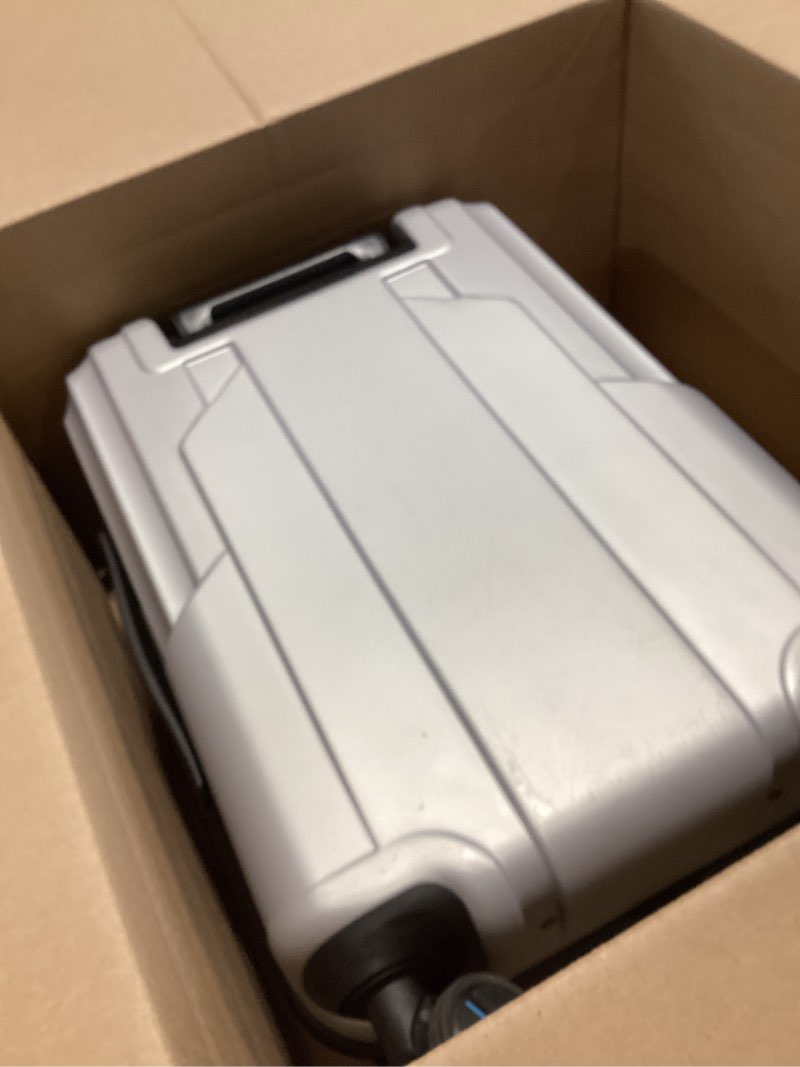 Condition photo showing Good Condition for bagsmart expandable carry on luggage 22x14x9 airline approved, 1oo% pc lightweight hard shell suitcase, 20 inch travel luggage with spinner wheels, waterproof rolling suitcase, biege