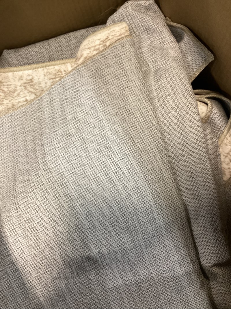 Condition photo showing As Is for 9x12 area rugs for living room, non slip machine washable vintage rugs, low pile lightweight large rug for bedroom, dining room, home office beige beige 9' x 12' (rectangular)