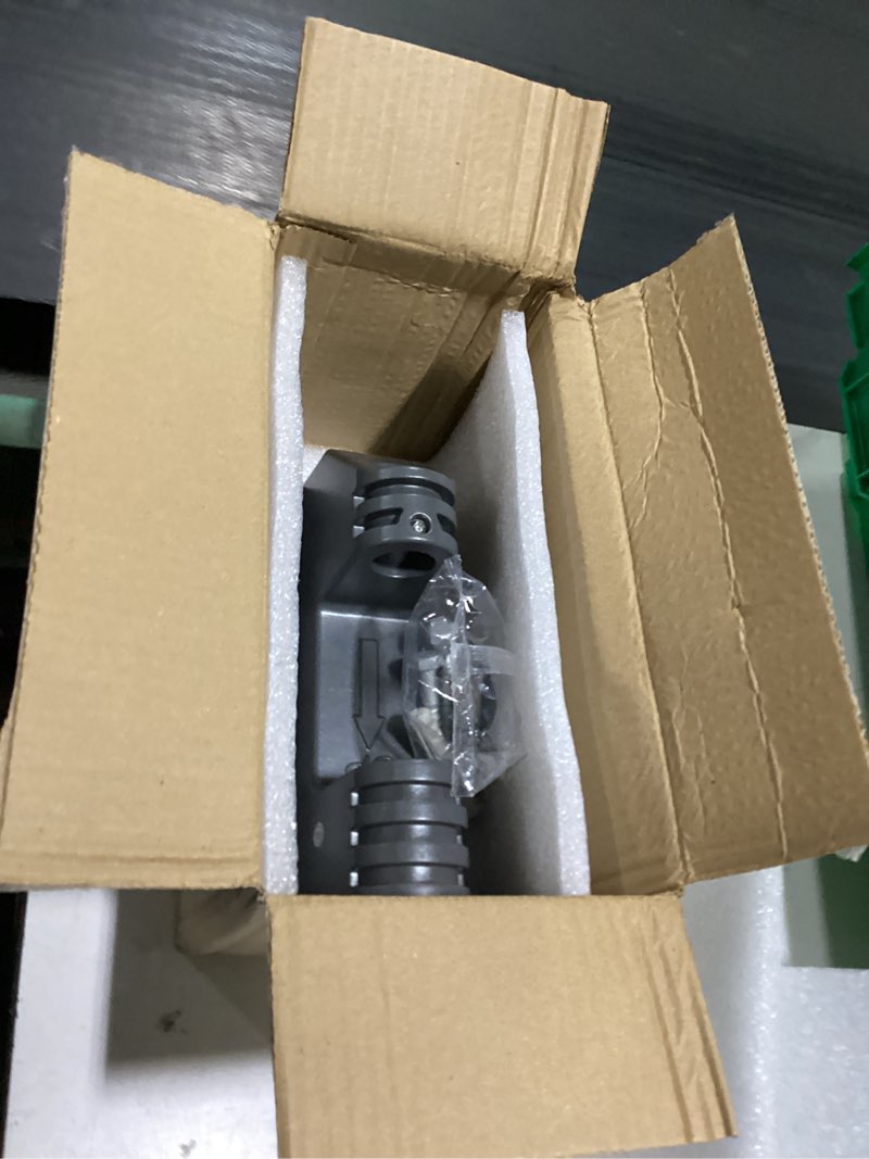 Condition photo showing New/Like New for giraffe tools pro metal bracket suitable for model aw40 swivel bracket