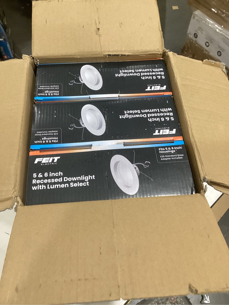 Condition photo showing Good Condition for feit electric canless recessed downlight ledr56ho/6wyca/6-5cct dimmable 1290lm - 6 pack 6 count (pack of 1) 6 way + 120w