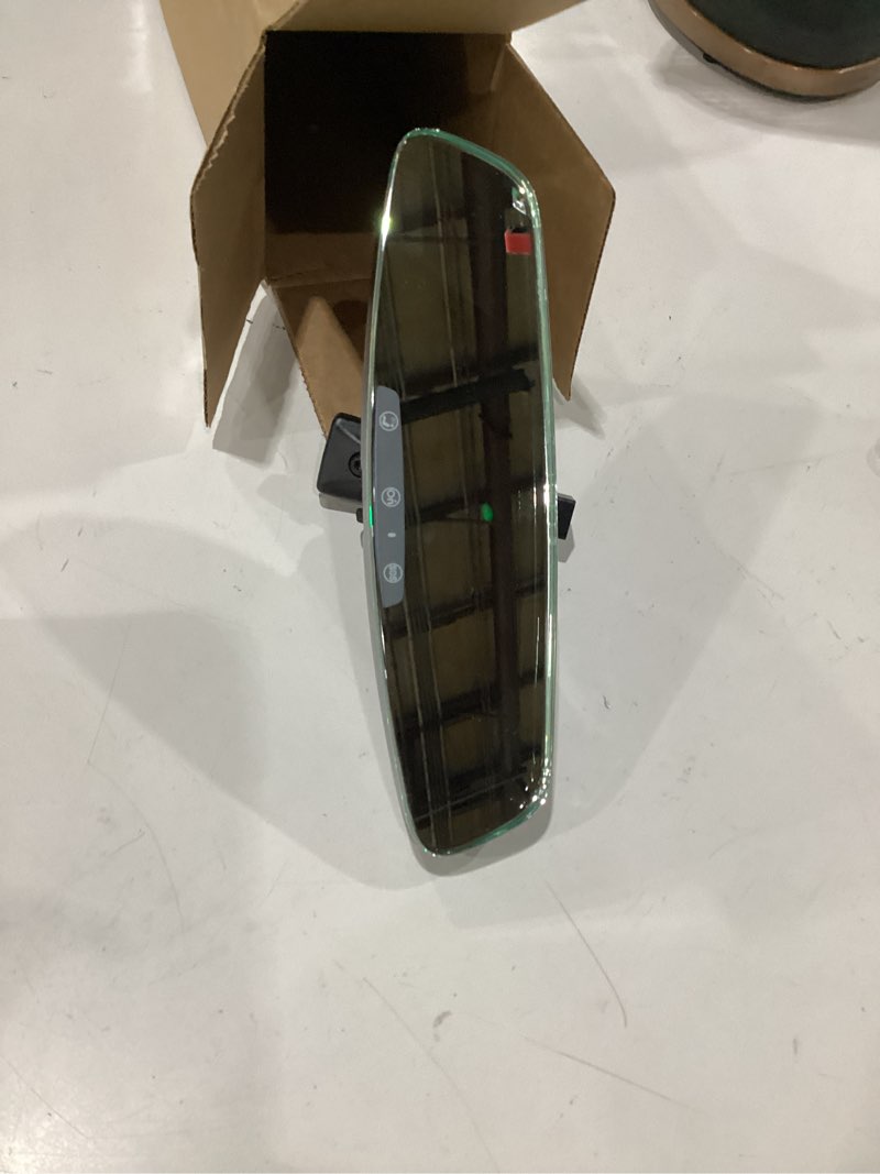 Condition photo showing Good Condition for gm genuine parts 22968613 inside rearview mirror
