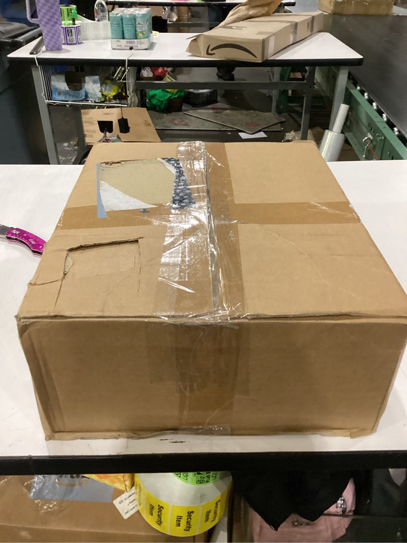 Condition photo showing Good Condition for hexagon containers unknown amount