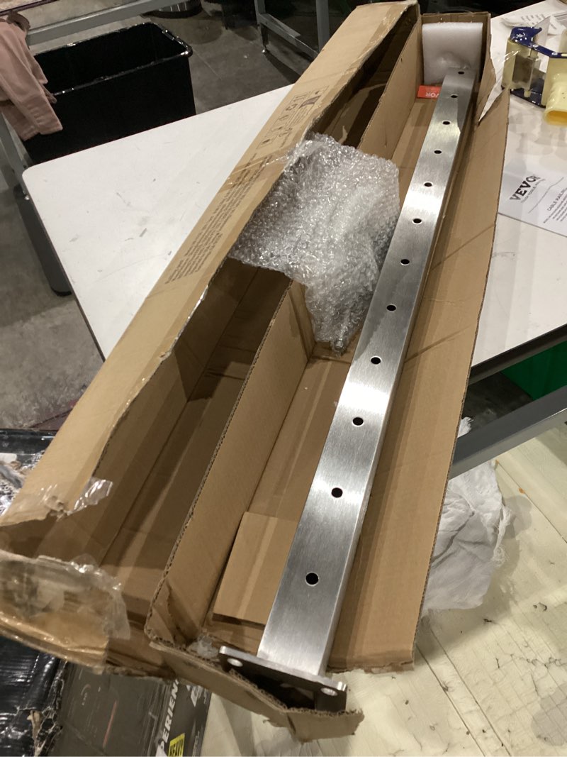 Condition photo showing Good Condition for vevor cable railing post, stair railing post