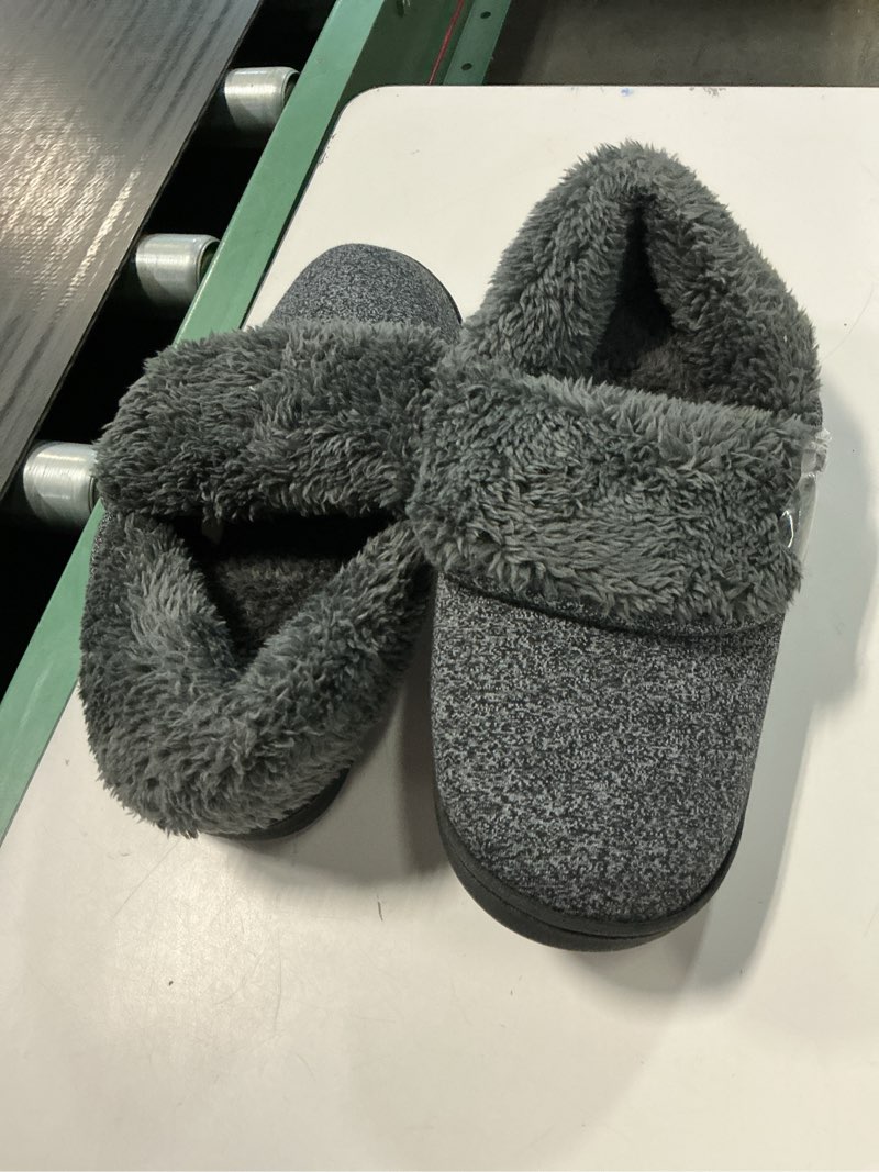 Condition photo showing Good Condition for (size 8)vonmay men's fuzzy slippers boots memory foam booties comfy house shoes indoor outdoor