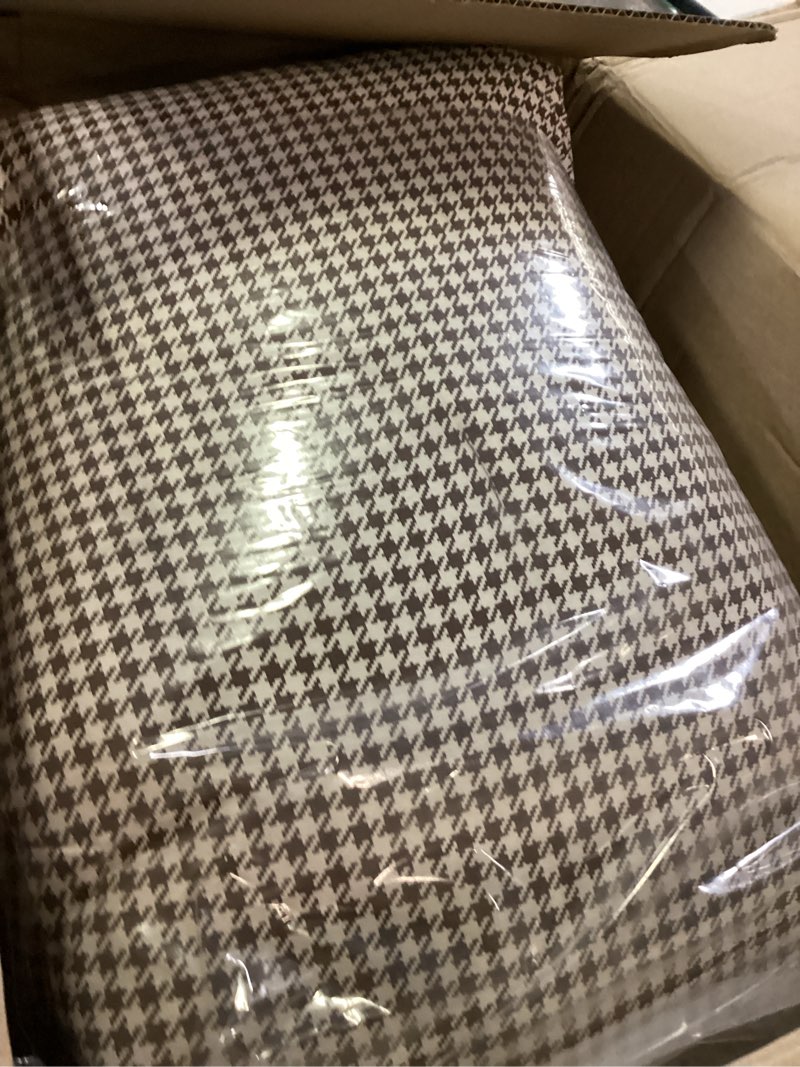 Condition photo showing Good Condition for eddie bauer - queen bedding comforter sets, naturally soft & smooth cotton bedding w/matching pillowcases, reversible 3 piece bed sets (harrison brown) queen harrison brown