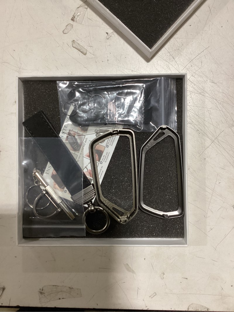 Condition photo showing Good Condition for yo&yoye compatible with volkswagen key fob cover with keychain model3, black