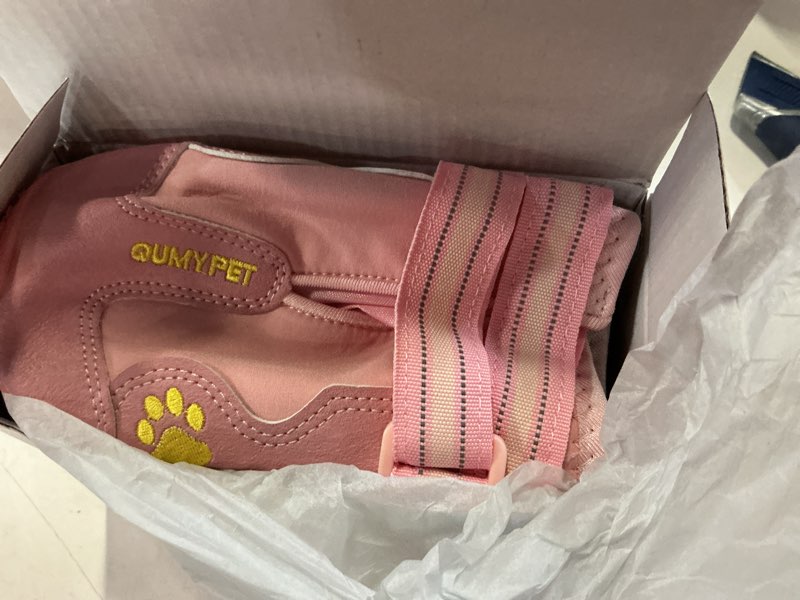 Condition photo showing Good Condition for qumy dog shoes for large dogs, medium dog boots & paw protectors for winter snowy day, summer hot pavement, water-resistant in rainy weather, outdoor walking, indoor hardfloors skid-resistant sole pink size 7: 2.8''x3.2"(w*l) (pack of 4)