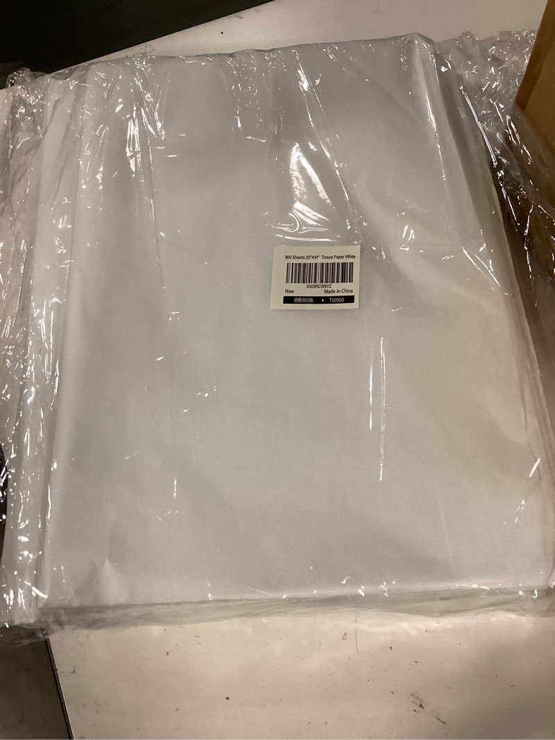 Condition photo showing New/Like New for Bobobag 960 Sheets 20"X14" White Tissue Paper Bulk for Gift Bags Wrapping Packing Moving,Weddings Birthday Showers Arts Craft Party Favor Decoration Box Filler White 20"X14"