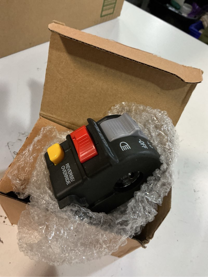 Condition photo showing Good Condition for Left Handlebar Engine Start Off Headlight HI LO Off Switch for Polaris Sportsman Scrambler Magnum Trail Blazer Trail Boss Diesel Xpedition Xplorer Sport Worker 1999-2001, 4010262 4110243 4110248