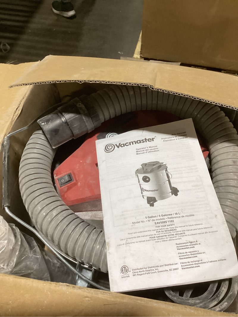 Condition photo showing Good Condition for Vacmaster Vac EAV508S 1102 5-Gallon 3.5 Peak HP Premium Stainless Steel Ash Vacuum, Red Edition 5 Gallon