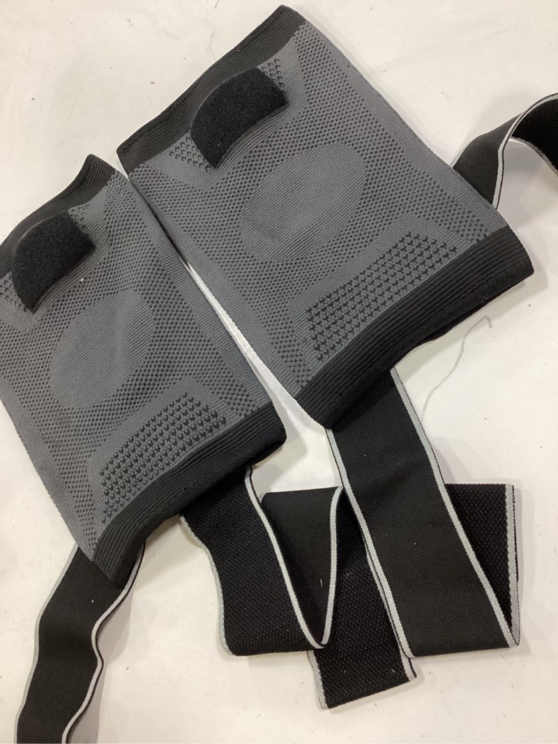 Condition photo showing Good Condition for INDEEMAX Adjustable Knee Brace for Women Men 2 Pack, Knee Compression Sleeve for Knee Pain, Arthritis, Running,Sports and Recovery Support, M Medium Knee Brace with Adjustable Strap, 1 Pair