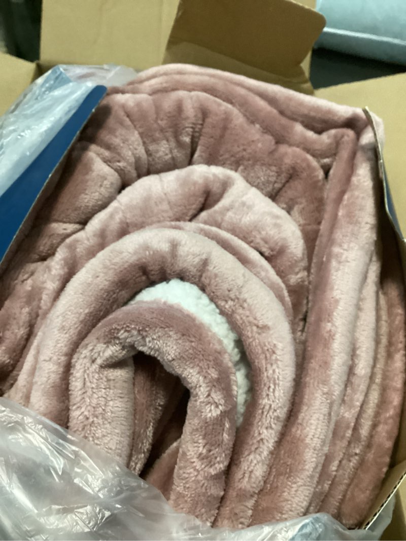 Condition photo showing Good Condition for Bedsure Electric Blanket King Size - Dual Control Heated Blanket King Size, Fast Heating with 10 Time Settings & 10 Heat Settings, Warm Gifts for Women Grandma (100x90 inches, Pink) 07 - Pink King