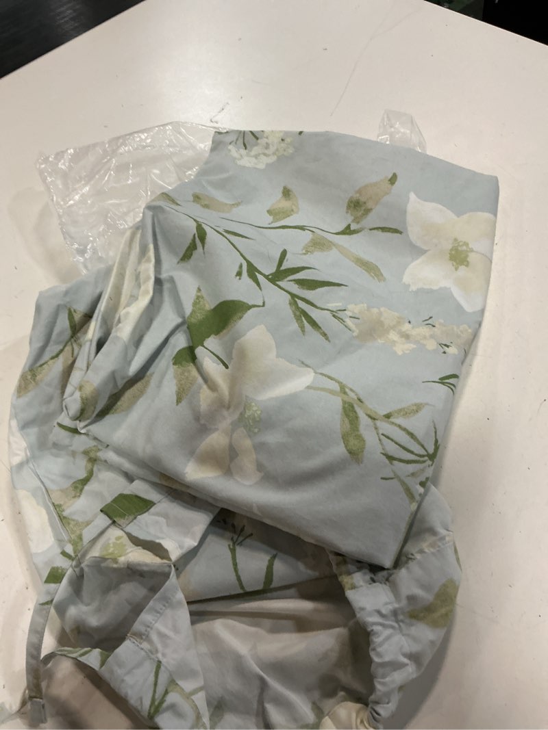 Condition photo showing Good Condition for organic crisp percale floral sham set, standard, blue garden
