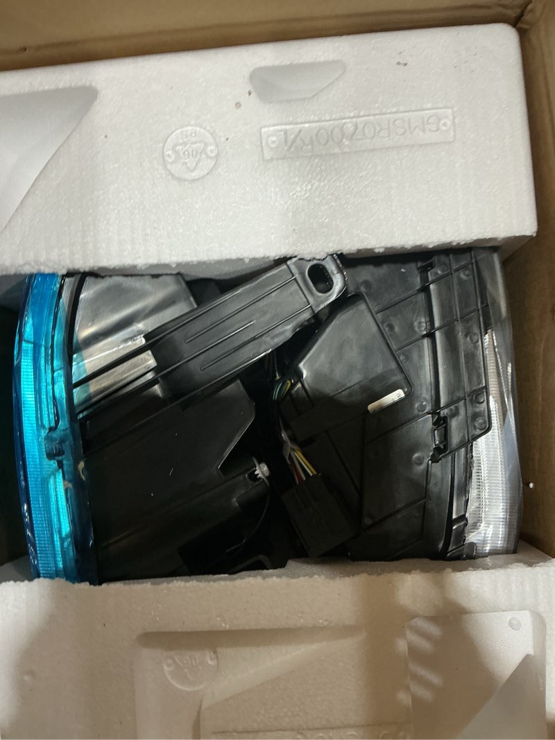 Condition photo showing Good Condition for for 2007-2014 gmc sierra headlights assembly compatible with 2007-2013 sierra 1500 | 2007-2014 sierra 2500/3500 headlamp chrome housing amber reflector replacement pair