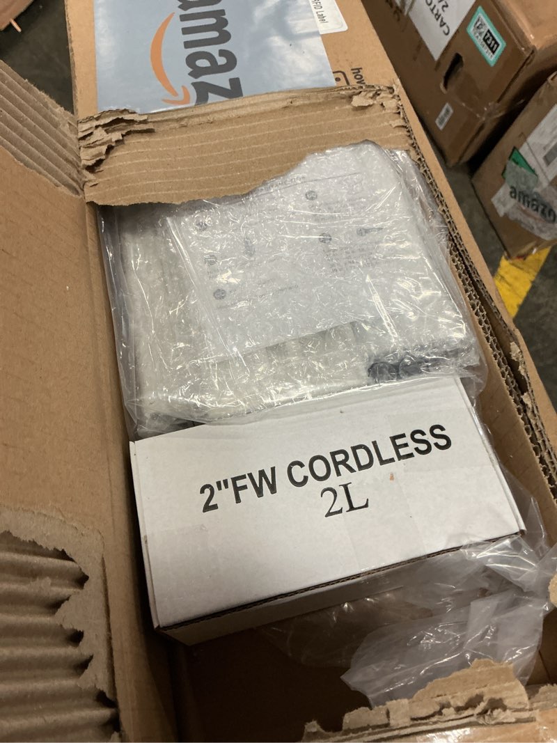 Condition photo showing Good Condition for PHLY157XY  White  2IN CDLESS FW BLIND  70 1/2 x 48