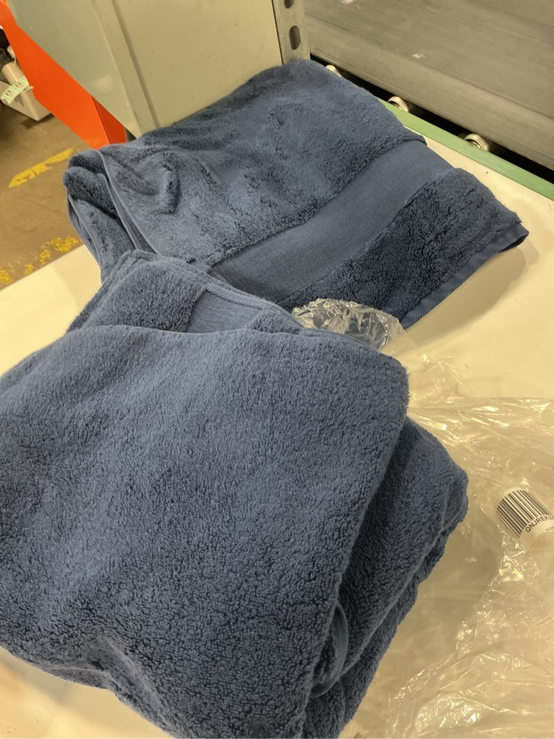 Condition photo showing Good Condition for turkish classic bath towel (set of 2), one size, navy