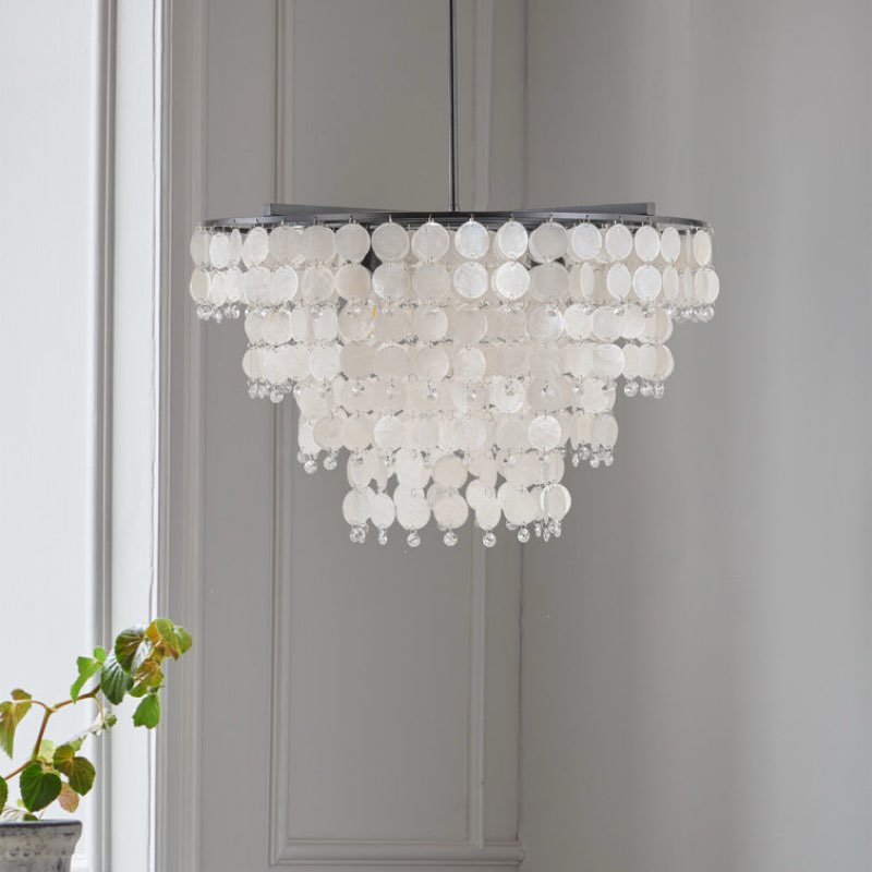 Black Ikraan 4 - Light Dimmable Tiered Chandelier