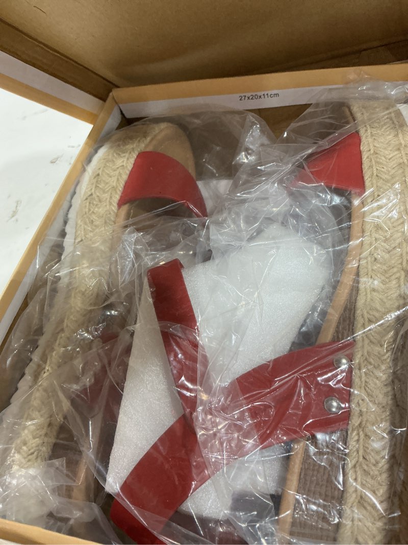 Condition photo showing Good Condition for soda clip ~ women open toe ankle strap platform espadrille sandal 7 lipstick red nubuck…size 8