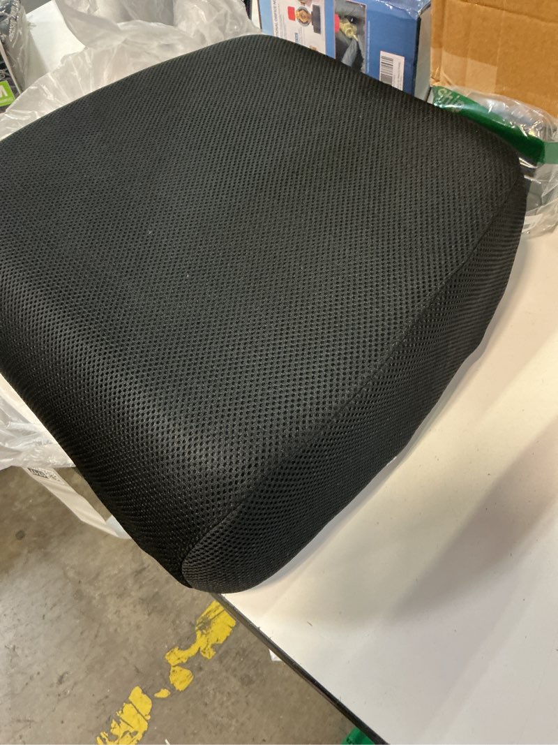 Condition photo showing Good Condition for memory foam square seat cushion - office carry handle / removable cover 40 x 40 cm black