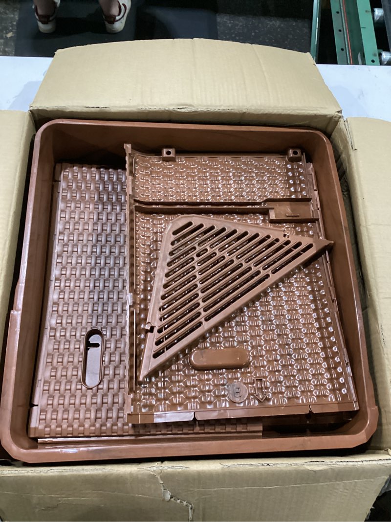 Condition photo showing Good Condition for gradner pet cat litter tray, odour-resistant enclosed cat litter box (plastic little box)