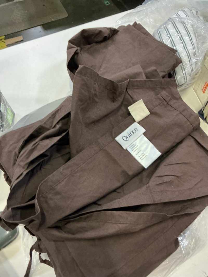 Condition photo showing Good Condition for organic brushed cotton sheet set espresso full