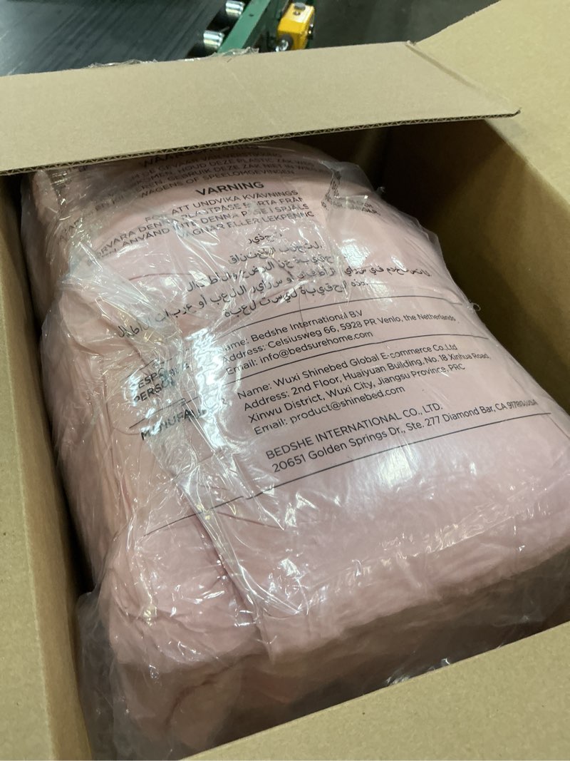 Condition photo showing Good Condition for bedsure queen comforter set pink - bed in a bag queen size bedding 7 pieces, gentlesoft™ pintuck bed set gift for family, pinch pleat all season comforter with sheets, pillowcases & shams queen 18 - pink
