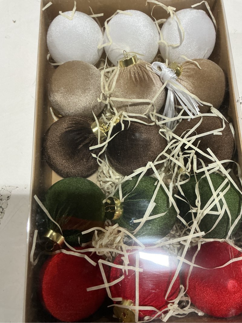 Condition photo showing Good Condition for Christmas Tree Ornaments Velvet Balls, 15 Pack 3.15 Inch Shatterproof Neutral Hanging Ornaments for Christmas Xmas Decoration Indoor Holiday Decorations Mix Color