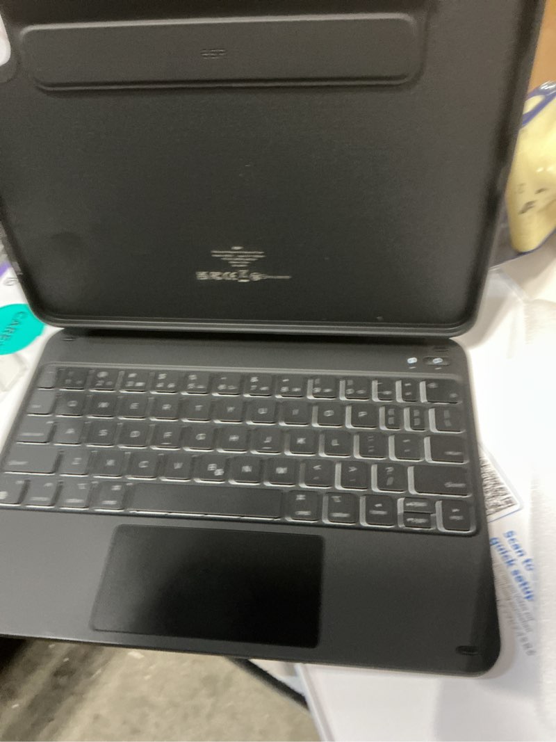 Condition photo showing New/Like New for esr ipad pro 11 inch case with keyboard (m5/m4, 2025/2024), ipad pro 11(5th) keyboard case with easy-set magnetic stand, portrait/landscape modes, removable protective case, rebound 360 series, black