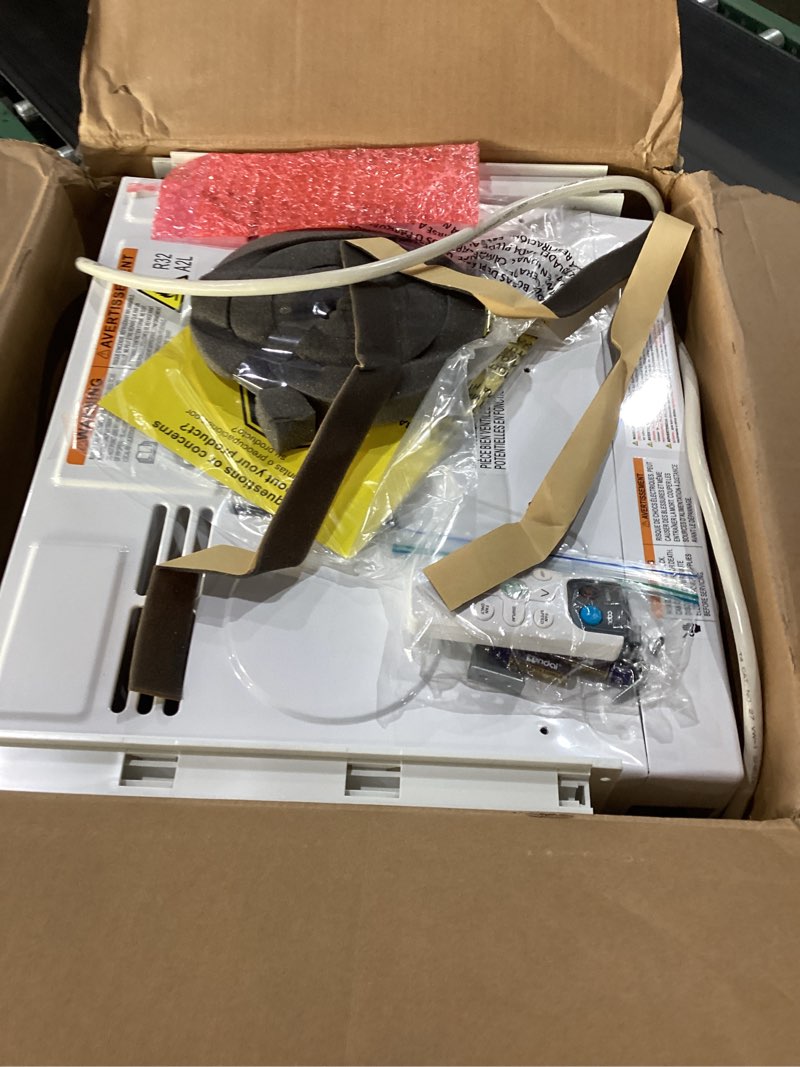 Condition photo showing New/Like New for antarctic star 6,000 btu window air conditioner, window ac unit, cools rooms up to 250 sq.ft., 6 in 1 modes air conditioner window unit with remote control, easy to install, energy saving, white 6000 british thermal units