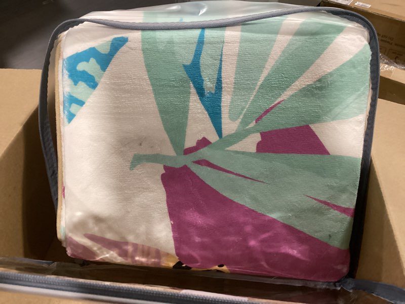 Condition photo showing Good Condition for roomtalks tropical leaves washable rug, colorful pink blue boho cute floral aesthetic 5x7 area rugs for bedroom dorm living room kitchen, modern abstract art palm leaf thin indoor entryway carpet 5 x 7 feet blue and purple