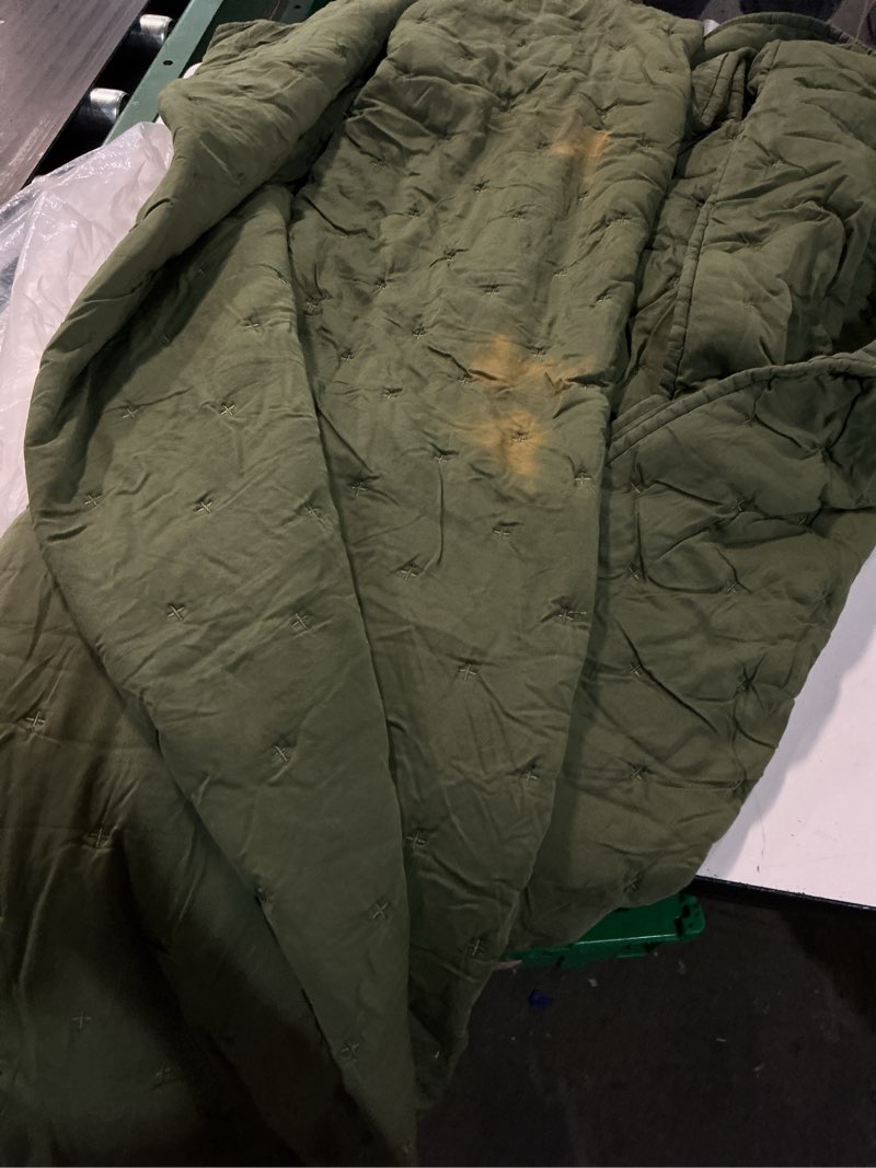 Condition photo showing As Is for bamboo dream quilt, king/cal king, olive
