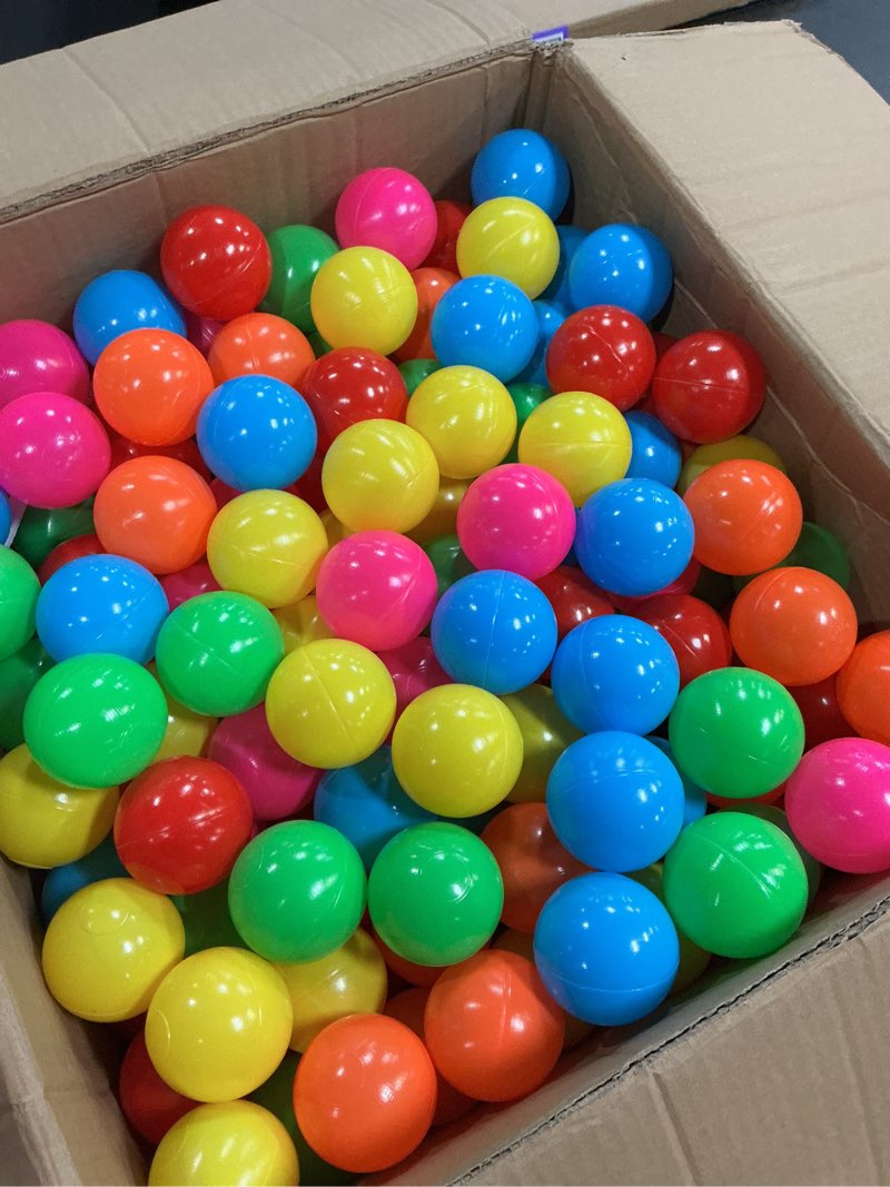 Condition photo showing Good Condition for Amazon Basics BPA Free Crush-Proof Plastic Ball, Pit Balls with Storage Bag, Toddlers Kids 12+ Months, Pack of 400 Balls, 6 Bright Colors 400 Balls Bright Colors