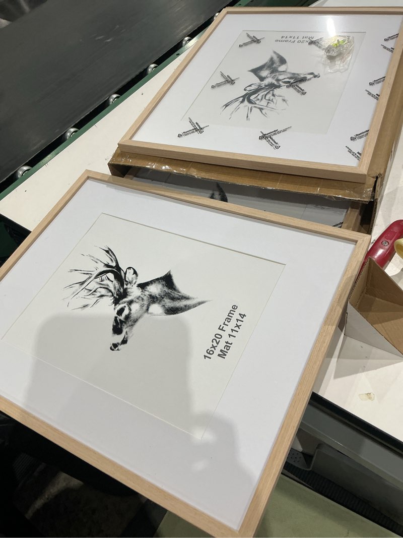 Condition photo showing Good Condition for yaetm 16x24 picture frame set of 4 natural solid oak wood poster frame 16x24 for wall gallery, horizontal and vertical wall mount (4pack, oak) 16\\\\\\\"x24\\\\\\\", 4  pack oak