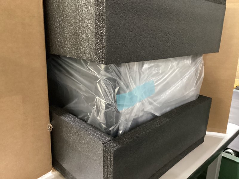 https://lotting-media.assets.bidfta.com/lotting_13aafc05-bbb2-4965-8308-4ba5d2a2b7c8