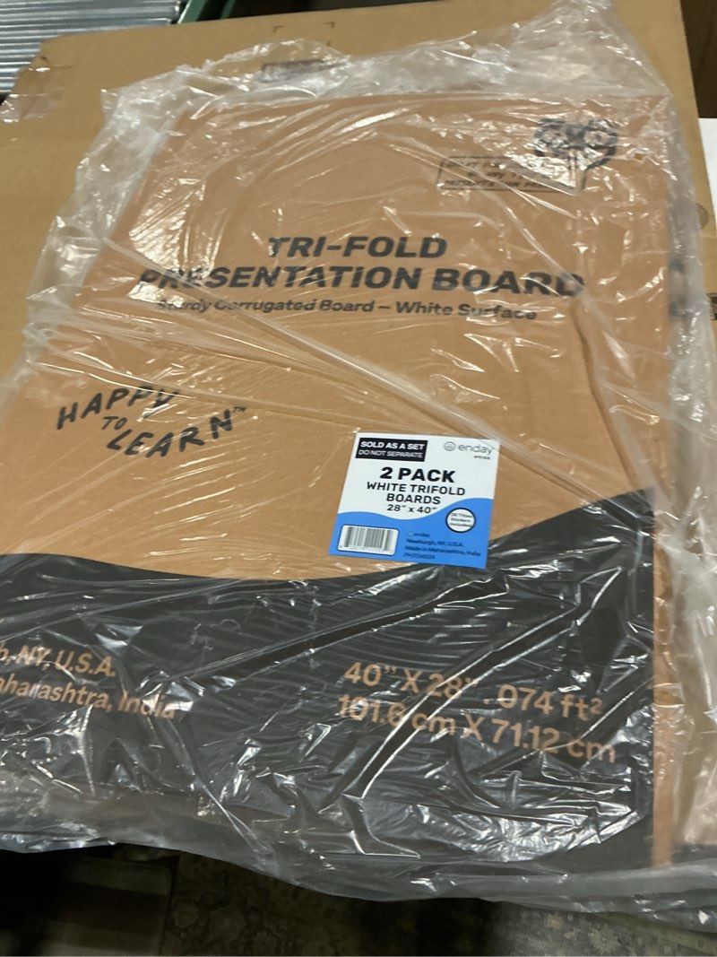 Condition photo showing Good Condition for White Tri-Fold Presentation Board 28" X 40" Display Exhibition Board Lightweight and Portable with Smooth Surface Great Business presentations (Pack of 2) - by Emraw 28" X 40" 2