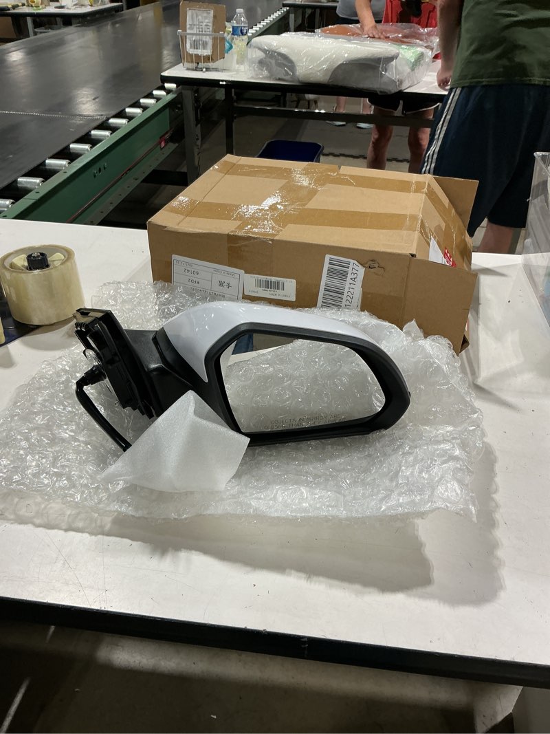 Condition photo showing Good Condition for right passenger side mirror assembly compatible with 2015 2016 2017 2018 2019 sonata with power glass & manual folding and heated hy1321203 87620-c2000 5pins (white) (right)