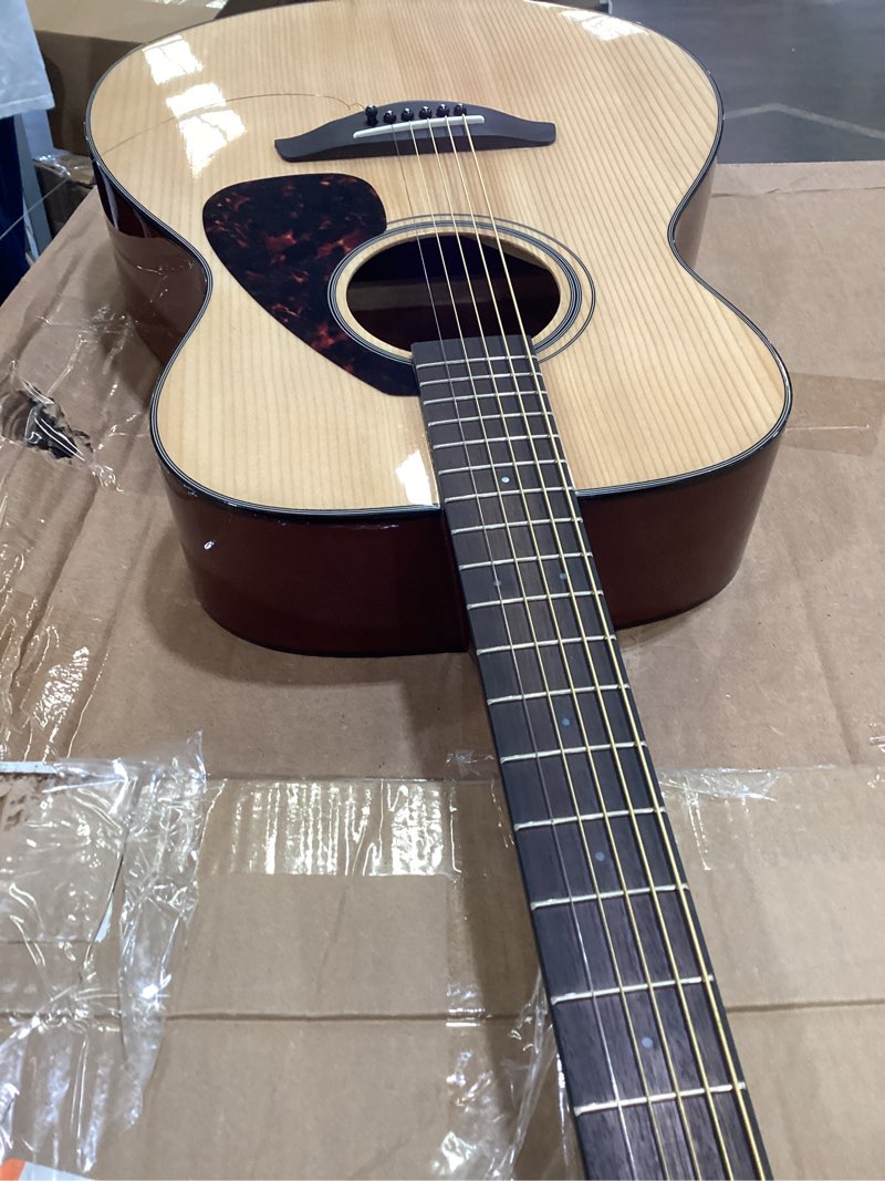 Condition photo showing Good Condition for yamaha fs800j small body solid top acoustic guitar, natural, concert acoustic concert